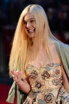 Elle Fanning : elle-fanning-1394906552.jpg