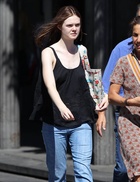 Elle Fanning : elle-fanning-1418413573.jpg