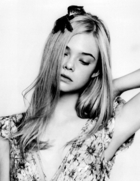 Elle Fanning : elle_fanning_1307631250.jpg