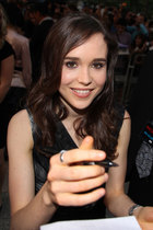 Ellen Page : ellenpage_1279769336.jpg