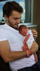 Emile Hirsch : emile-hirsch-1414428073.jpg