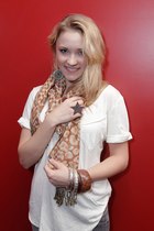 Emily Osment : emily-osment-1319216492.jpg