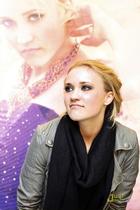 Emily Osment : emily-osment-1329022176.jpg