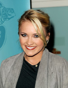 Emily Osment : emily-osment-1385337836.jpg