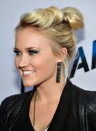 Emily Osment : emily-osment-1398709647.jpg