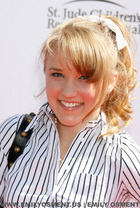 Emily Osment : emily_osment_1196473764.jpg