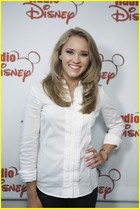 Emily Osment : emily_osment_1250371984.jpg