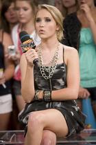 Emily Osment : emily_osment_1252441357.jpg