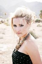 Emily Osment : emily_osment_1286328731.jpg