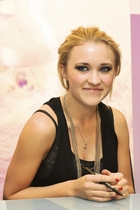 Emily Osment : emily_osment_1289229238.jpg