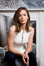 Emily Blunt : emily-blunt-1406144009.jpg