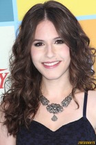 Erin Sanders : erin-sanders-1404498776.jpg