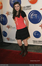 Erin Sanders : erinsanders_1265499745.jpg