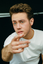 Ethan Cutkosky : ethan-cutkosky-1631822787.jpg