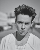 Ethan Cutkosky : ethan-cutkosky-1632438594.jpg