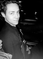 Ethan Cutkosky : ethan-cutkosky-1647545586.jpg