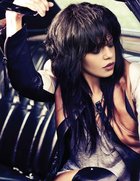 Fefe Dobson : fefedobson_1299012103.jpg