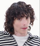 Finn Wolfhard : finn-wolfhard-1569696226.jpg