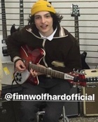 Finn Wolfhard : finn-wolfhard-1644693910.jpg