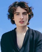 Finn Wolfhard : finn-wolfhard-1653150022.jpg