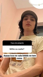 Finn Wolfhard : finn-wolfhard-1685126695.jpg