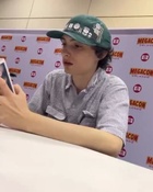 Finn Wolfhard : finn-wolfhard-1707419715.jpg