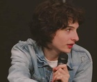 Finn Wolfhard : finn-wolfhard-1714421302.jpg