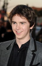 Freddie Highmore : freddie-highmore-1419025973.jpg