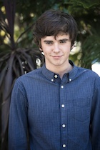 Freddie Highmore : freddie-highmore-1490733553.jpg