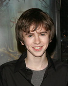 Freddie Highmore : freddie_highmore_1202338944.jpg