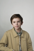 Freddie Highmore : freddie_highmore_1214863734.jpg