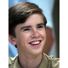 Freddie Highmore : freddie_highmore_1302904088.jpg