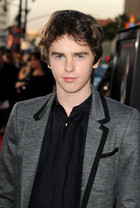 Freddie Highmore : freddie_highmore_1302904233.jpg