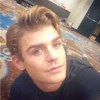 Garrett Clayton : garrett-clayton-1500649921.jpg