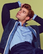 Garrett Clayton : garrett-clayton-1543979041.jpg