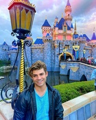 Garrett Clayton : garrett-clayton-1583029261.jpg