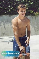 Gavin MacIntosh : gavin-macintosh-1426308301.jpg