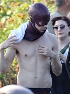 Grant Gustin : grant-gustin-1417901824.jpg