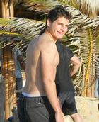 Gregg Sulkin : gregg-sulkin-1334426414.jpg