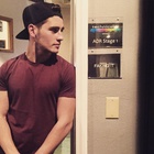 Gregg Sulkin : gregg-sulkin-1426799701.jpg