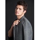 Gregg Sulkin : gregg-sulkin-1537605902.jpg