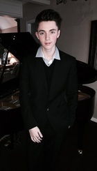 Greyson Chance : greyson-chance-1421174487.jpg