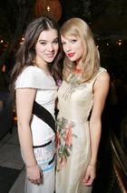 Hailee Steinfeld : TI4U1380387500.jpg