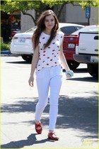 Hailee Steinfeld : hailee-steinfeld-1375888641.jpg