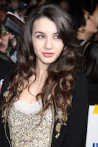 Hannah Marks : hannah-marks-1451847951.jpg