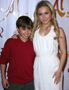 Hayden Panettiere : TI4U_u1201567653.jpg