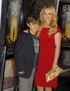 Hayden Panettiere : TI4U_u1201984112.jpg