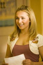 Hayden Panettiere : hayden_panettiere_1204237530.jpg