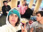 Hayes Grier : TI4U1451180521.jpg