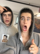 Hayes Grier : TI4U1477678681.jpg